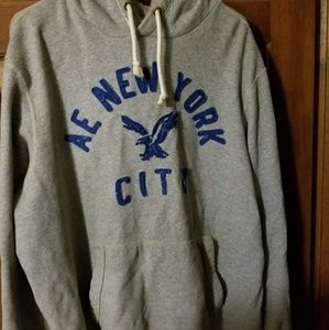 American Eagle sweatshirt